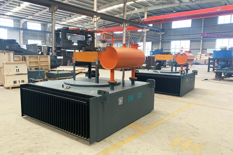 主页 产品中心 常规除铁设备 一,说明  rcde型油冷式电磁除铁器,内部